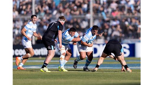 AGÓNICA Y JUSTA VICTORIA DE INGLATERRA, QUE SE QUEDÓ CON LA SERIE, EN SAN JUAN