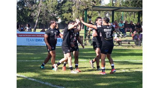 UNIVERSITARIO SE HIZO FUERTE EN GONNET Y VOLVIÓ A LA VICTORIA DESPUÉS DE CUATRO PARTIDOS