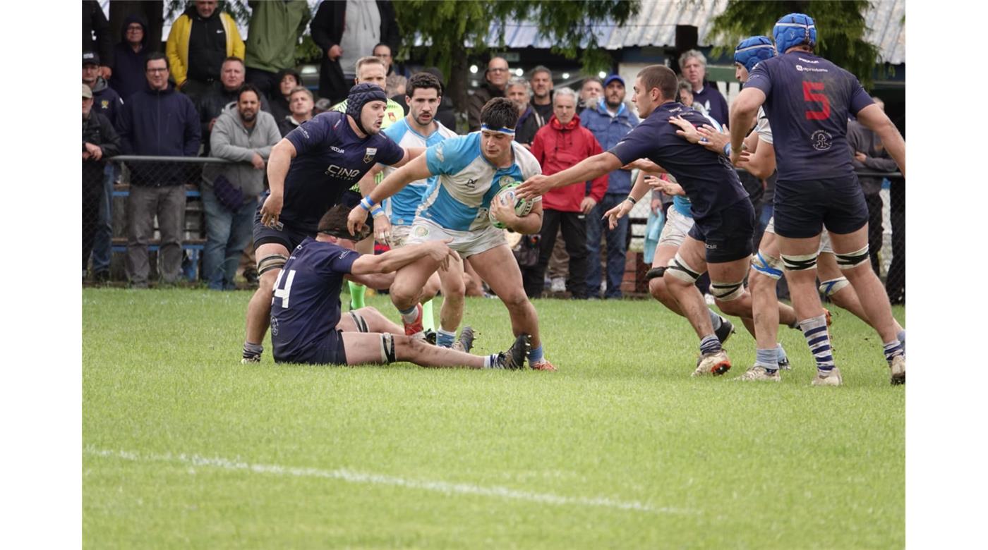 SAN CARLOS SUPERÓ A CENTRO NAVAL Y VA POR EL ASCENSO A LA FINAL 