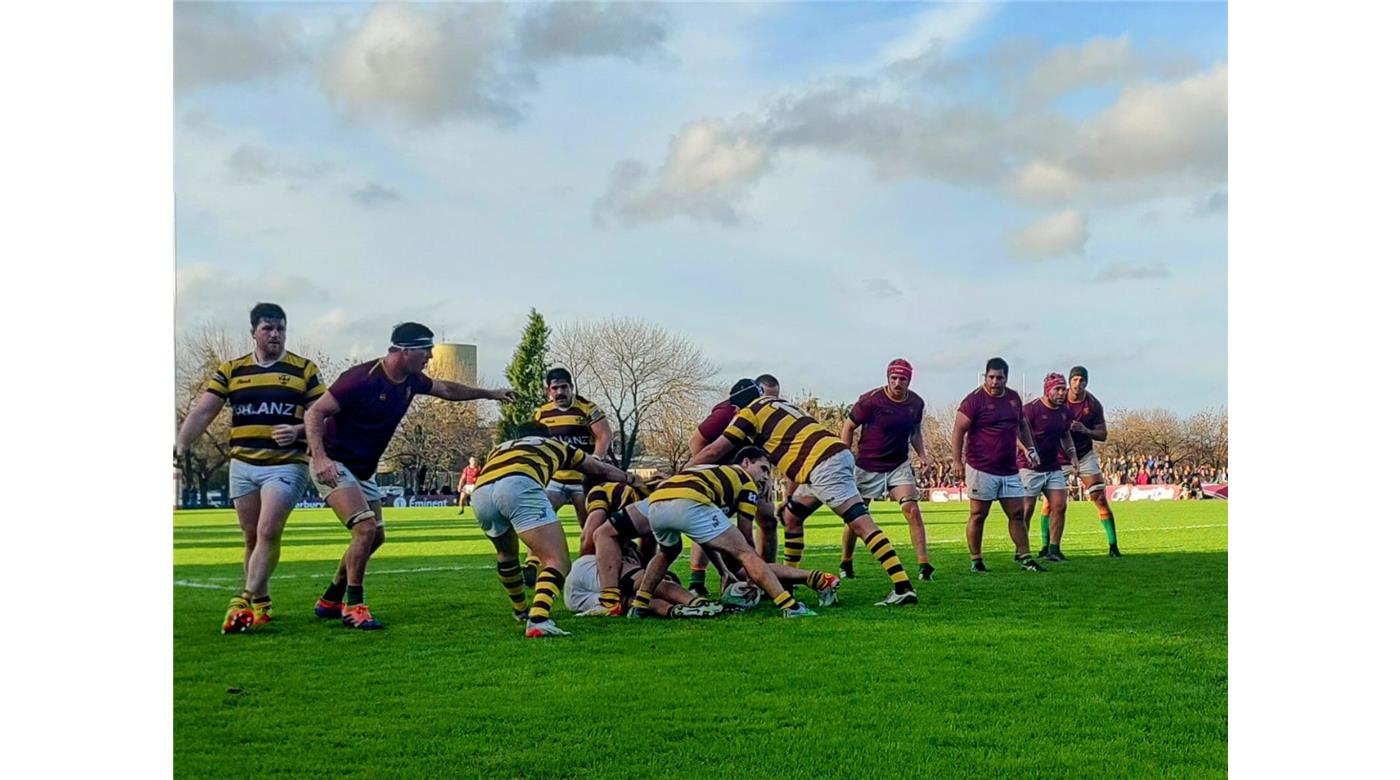 NEWMAN SIGUE PUNTERO Y VENCÍO A BELGRANO ATHLETIC EN EL PINAZO