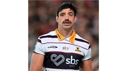 CON TOMÁS LAVANINI EN LA CANCHA HIGHLANDERS VENCIÓ EN SU VISITA A MOANA PASIFIKA. 