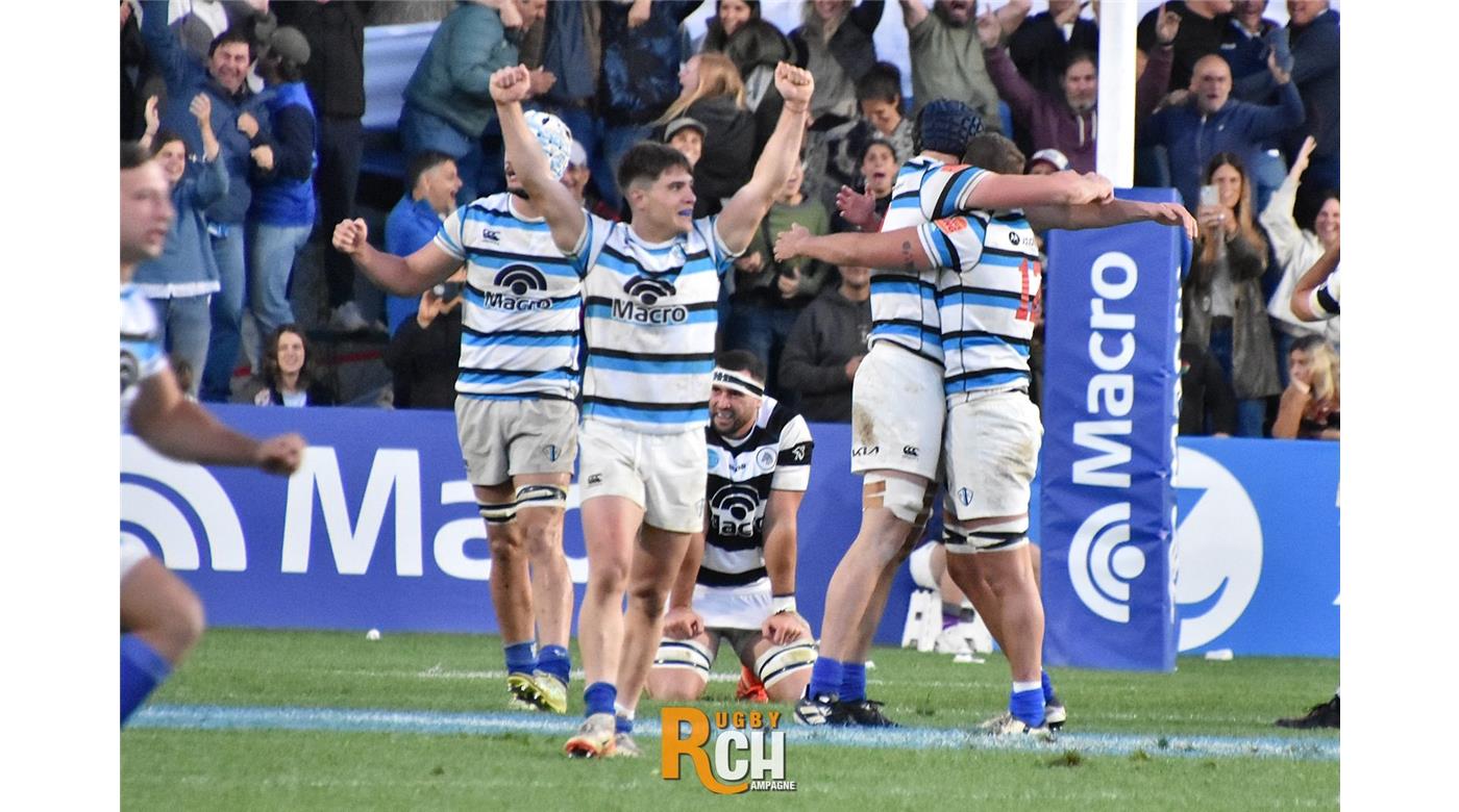 EL SIC VENCIÓ A ALUMNI Y ES EL ESCOLTA DEL ÚNICO PUNTERO