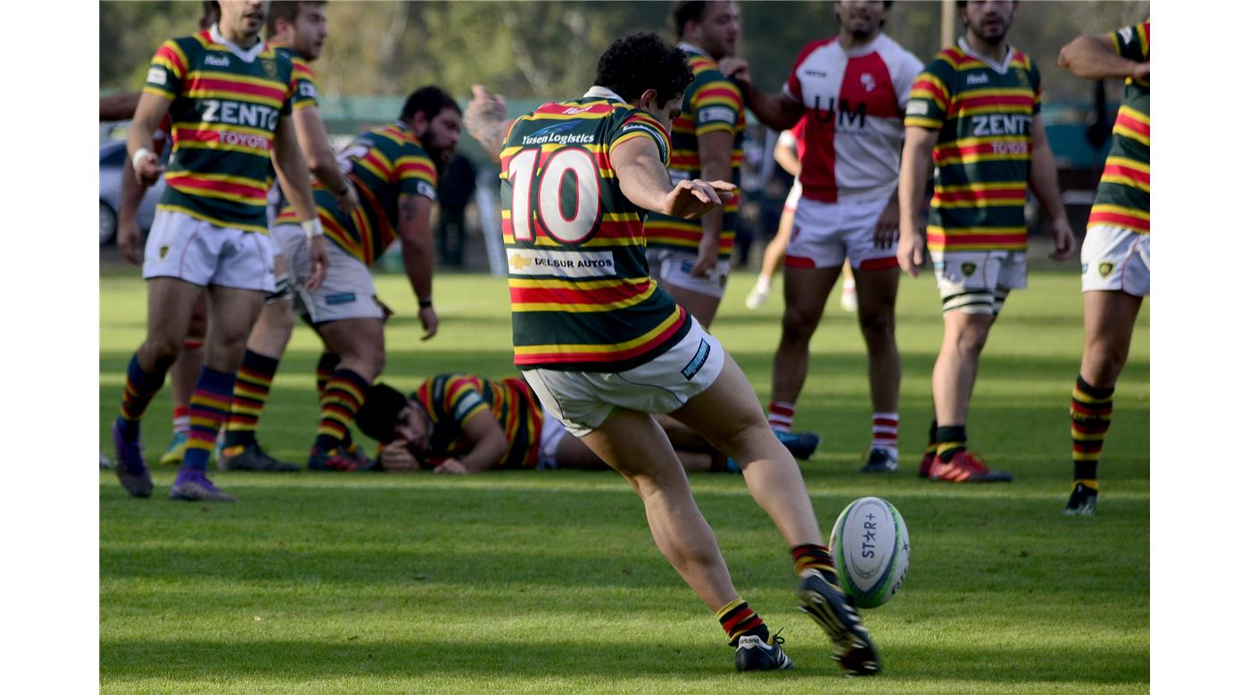 LAS FOTOS DEL PARTIDO ENTRE LOMAS ATHLETIC Y LOS MATREROS