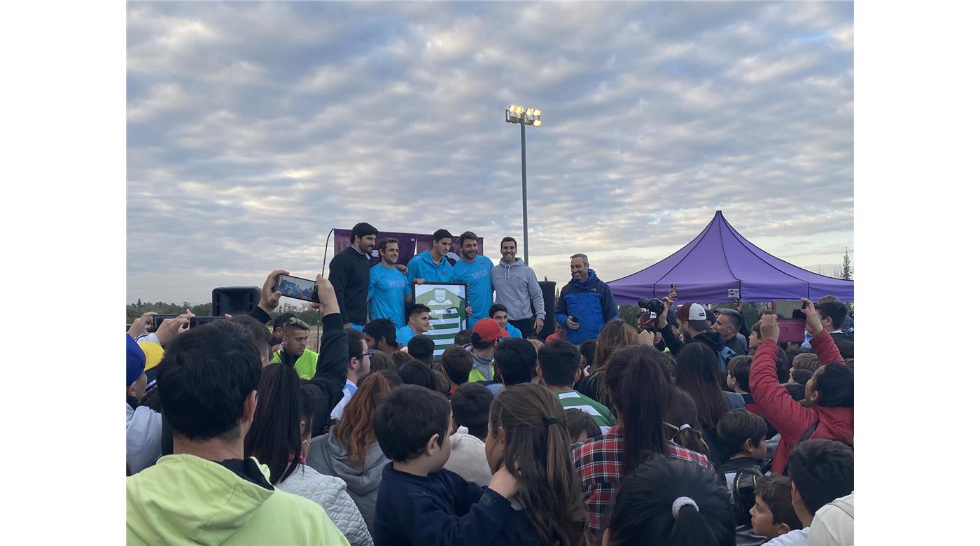 LOS PUMAS ESTUVIERON PRESENTES EN UNIVERSITARIO RUGBY CLUB CON JUGADORES DE INFANTILES