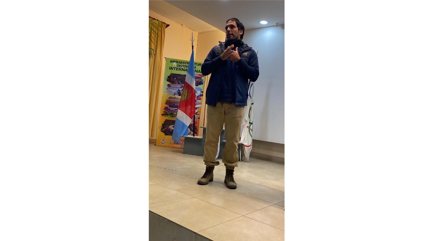 Martín Gaitán brindará una clínica en el Plumazo