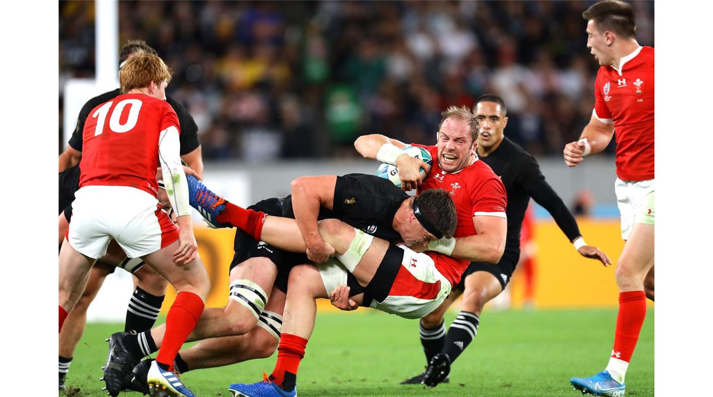 TIPURIC, OWENS Y HALFPENNY, TRES REGRESOS ESTELARES PARA GALES 