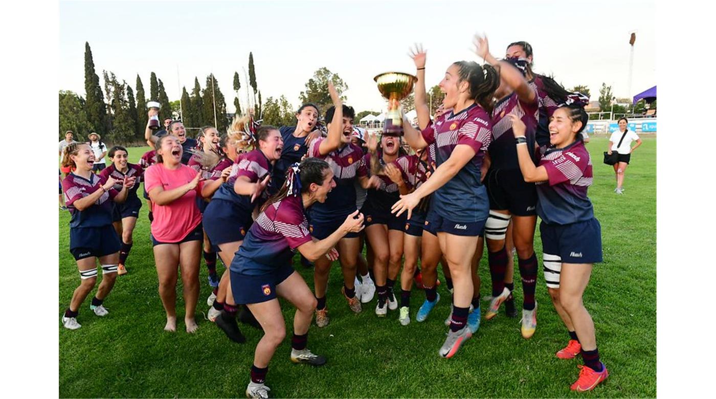LAS FOTOS DEL FEMENINO DE BUENOS AIRES CAMPEÓN DEL SEVEN DE LA REPÚBLICA