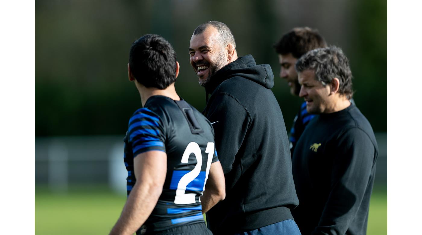 LAS IMÁGENES DEL ENTRENAMIENTO DE LOS PUMAS EN PARÍS