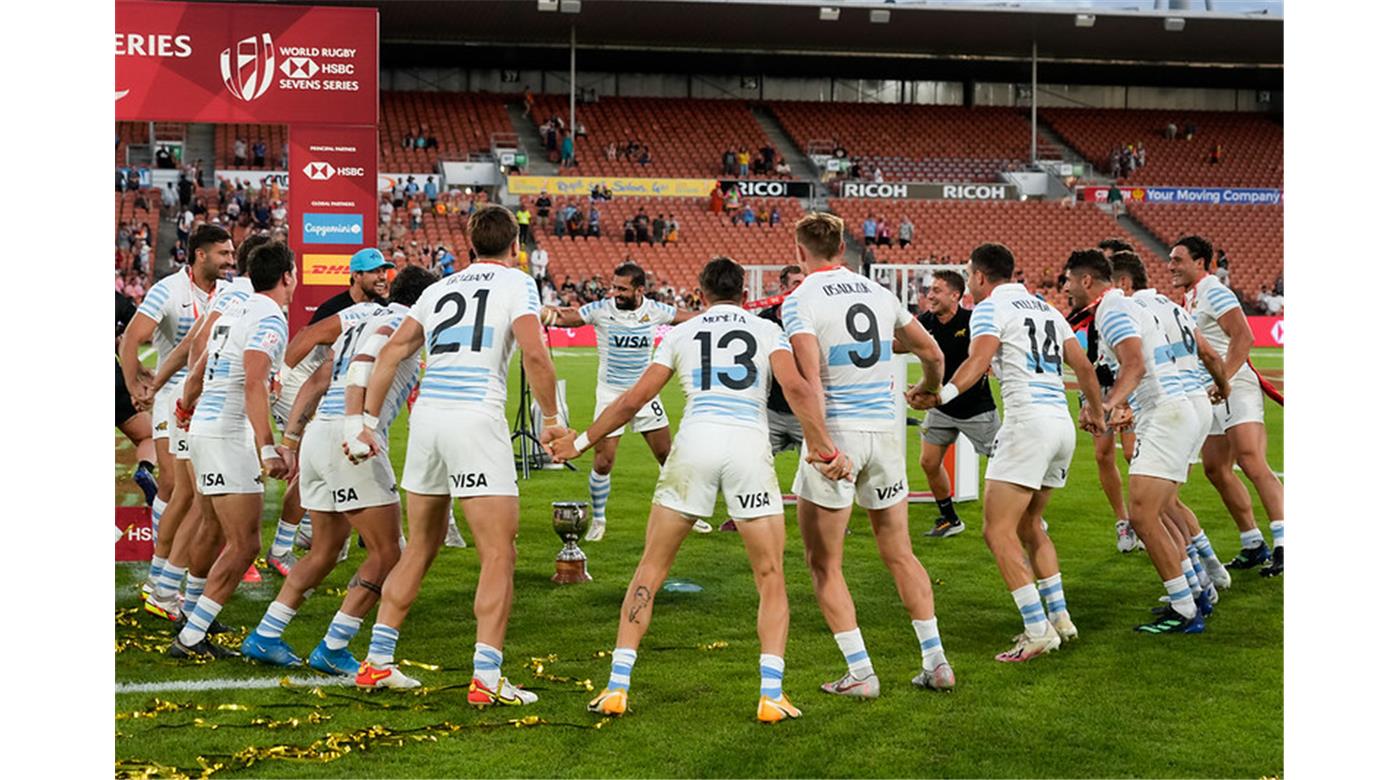 LOS PUMAS SEVEN CONSIGUIERON UNA NUEVA MEDALLA DE PLATA 