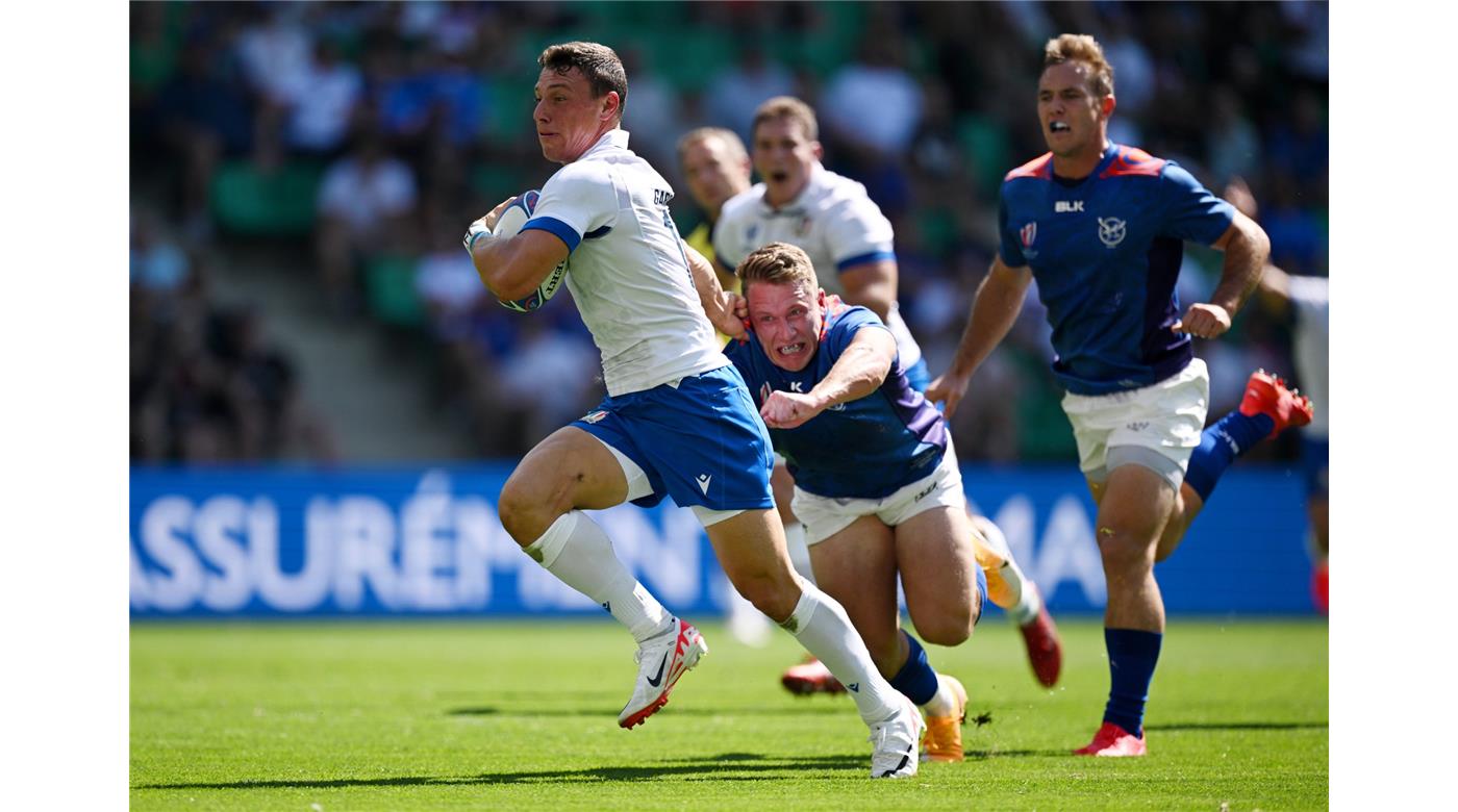 JOY NEVILLE ESCRIBE SU NOMBRE EN LA HISTORIA DEL RUGBY