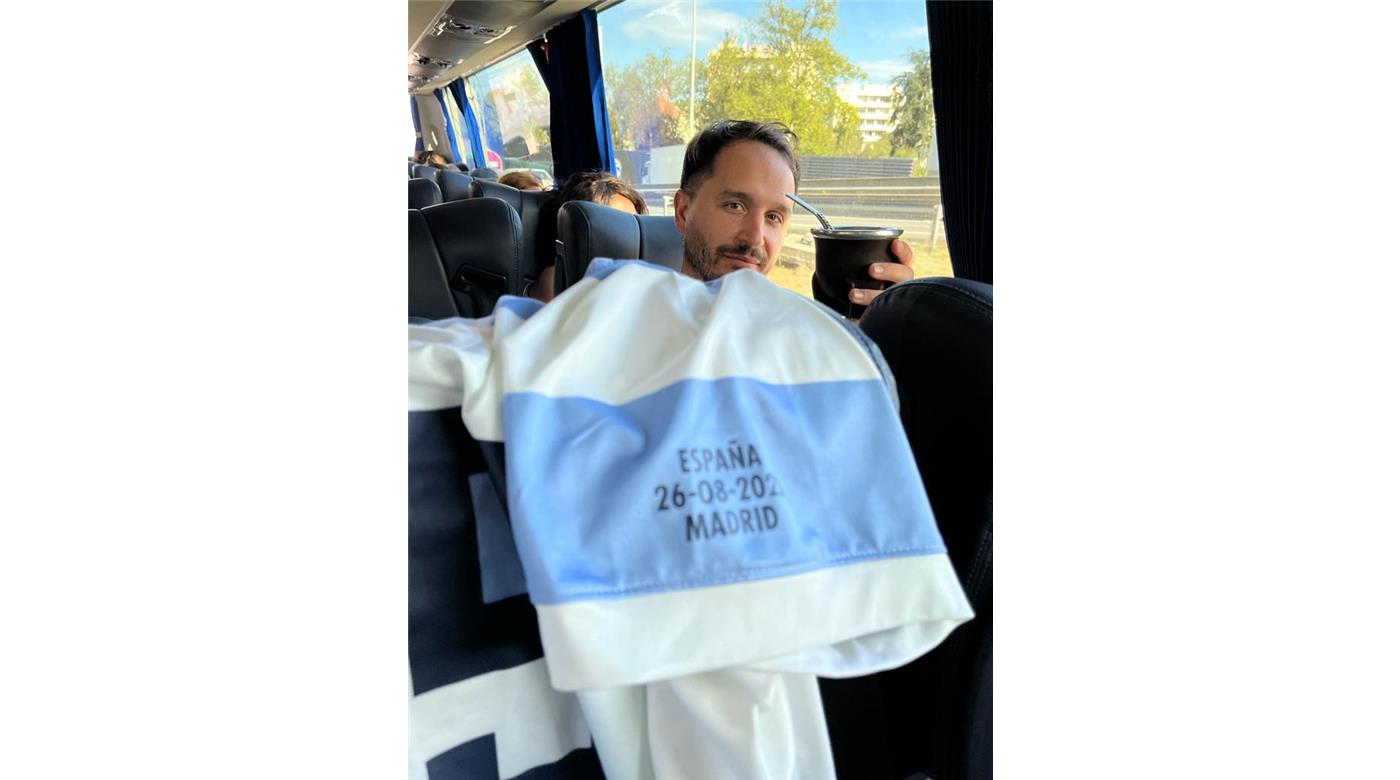 Historias cruzadas por una misma pasión: viajar a Francia para alentar a Los Pumas