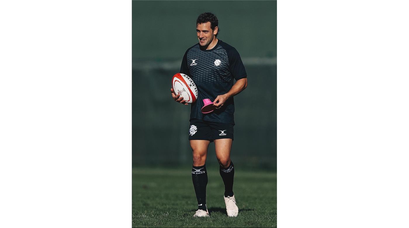 NICOLÁS SÁNCHEZ SE PONE LA DIEZ DE LOS BARBARIANS