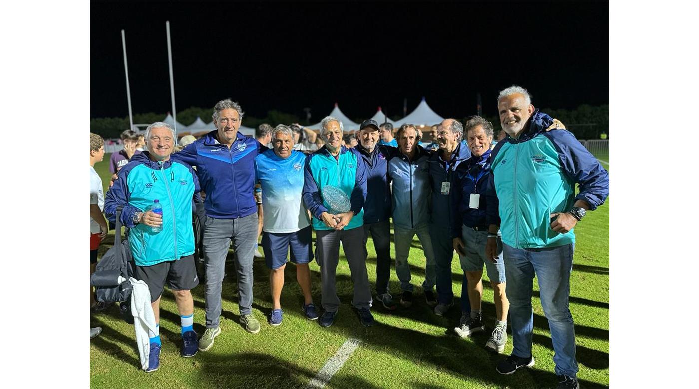 LOS PUMAS CLASSICS Y ESA COSTUMBRE DE SALIR CAMPEONES EN BERMUDAS