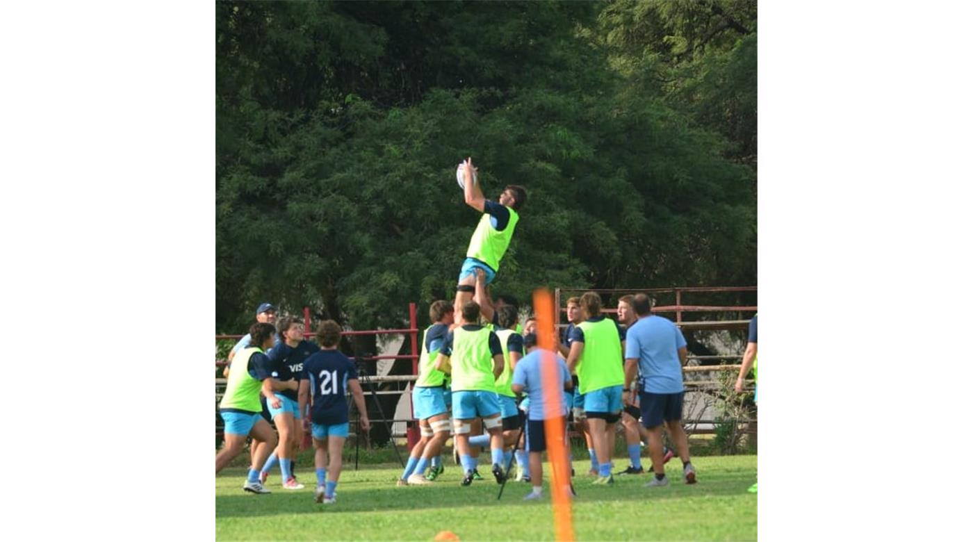 LOS PUMITAS SIGUEN ENTRENANDO EN CÓRDOBA