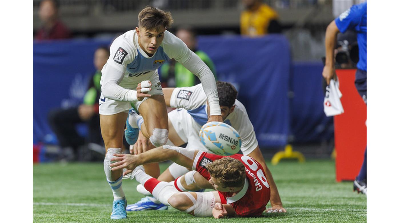 LOS PUMAS SEVEN Y UN GRAN TRIUNFO ANTE FIJI PARA PASAR A LOS CUARTOS DE FINAL EN VANCOUVER