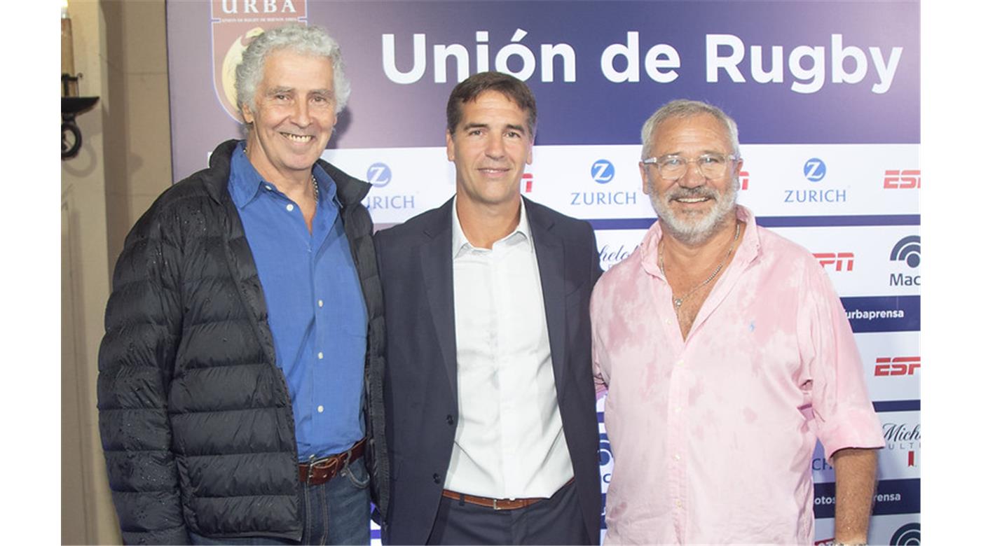 LAS IMÁGENES QUE DEJÓ EL LANZAMIENTO DE LOS TORNEOS DE LA URBA 