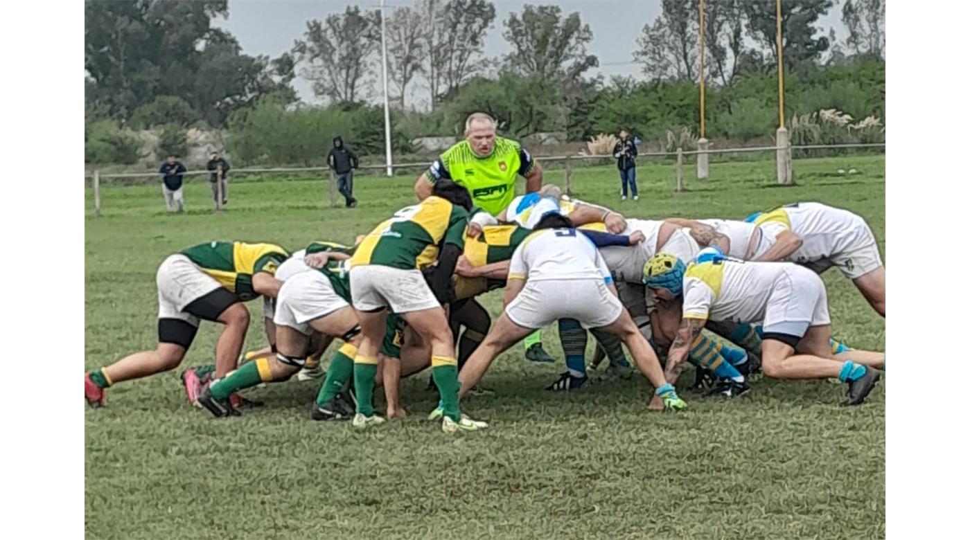 LAS CAÑAS GOLEÓ A BANCO HIPOTECARIO Y SIGUE EN EL PRIMER LUGAR