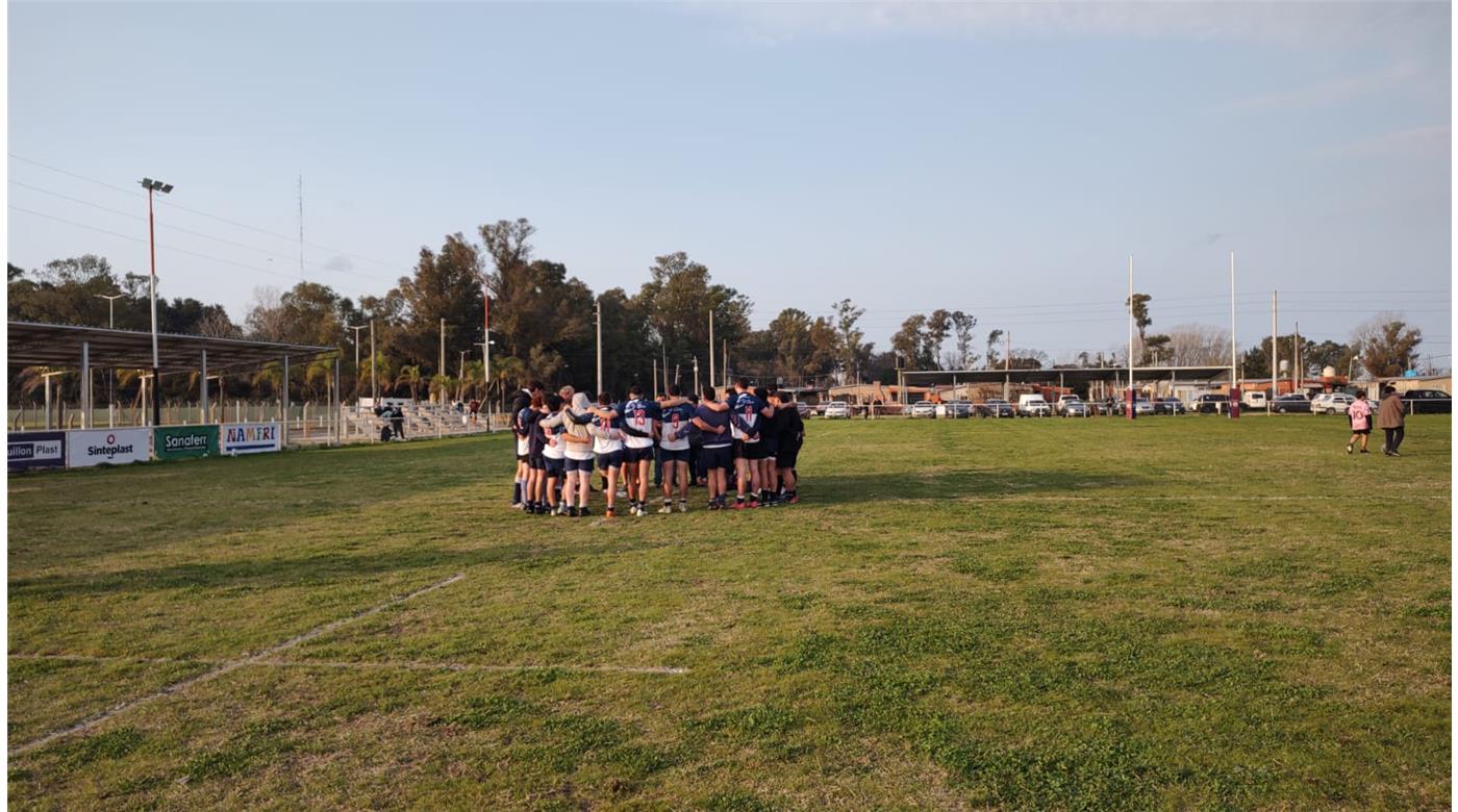 SOCIEDAD HEBRAICA LE GANÓ A EZEIZA Y ES EL ESCOLTA DEL LIDER