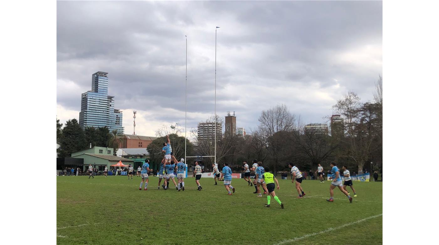 DEL SUR SUMÓ SU SEXTA VICTORIA CONSECUTIVA Y BAJÓ A MUNI PARA SALIR DE LOS PUESTOS DEL DESCENSO  