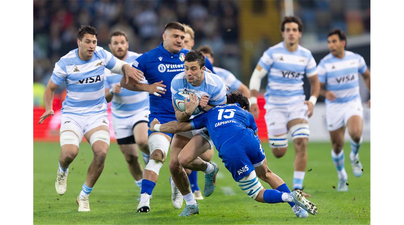 LOS PUMAS CON UN SENSACIONAL SEGUNDO TIEMPO GOLEARON A ITALIA EN UNA PRODUCCIÓN HISTÓRICA