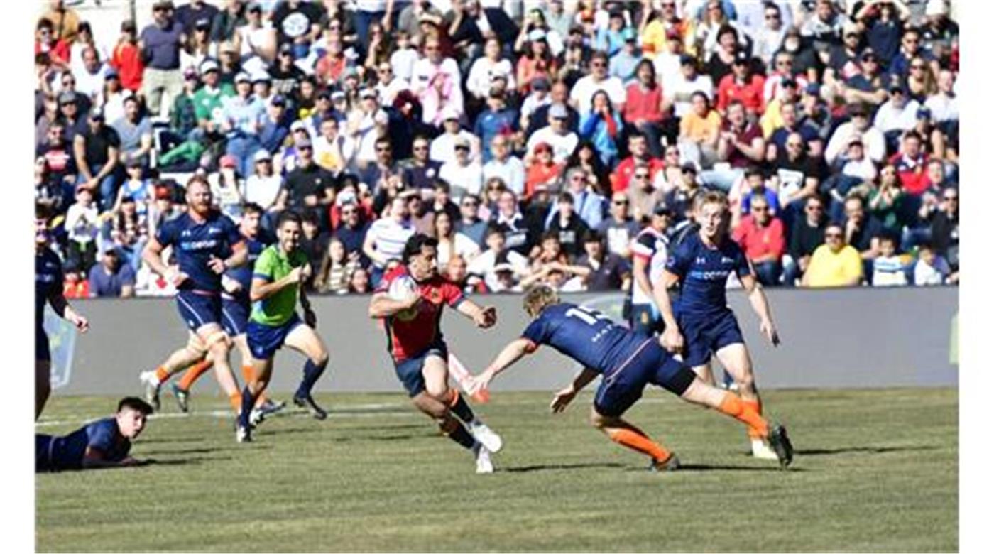 GERARD PIQUÉ SEMBRÓ LA POLÉMICA CONTRA EL RUGBY ESPAÑOL 