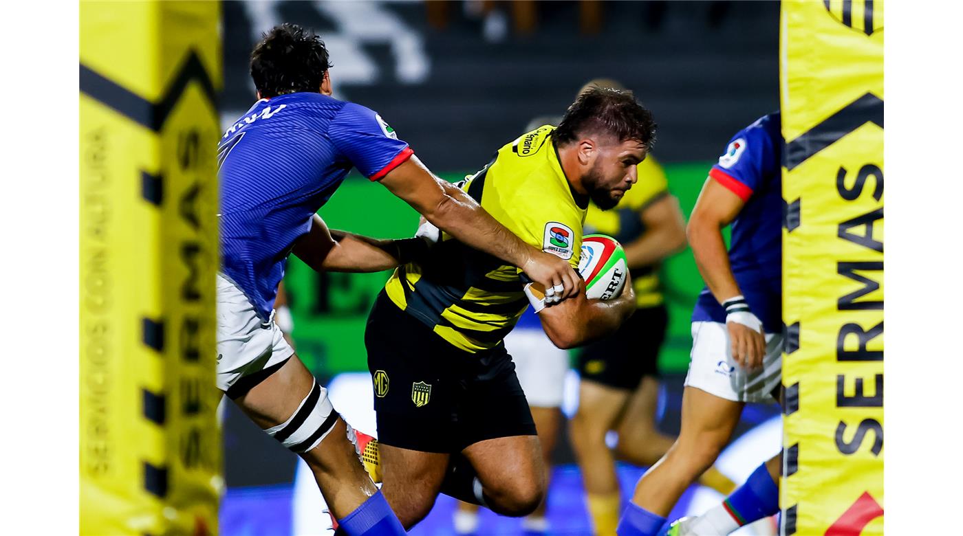 PEÑAROL GOLEÓ A YACARÉ XV Y LOGRÓ SU SEGUNDA VICTORIA EN EL SÚPER RUGBY AMÉRICAS