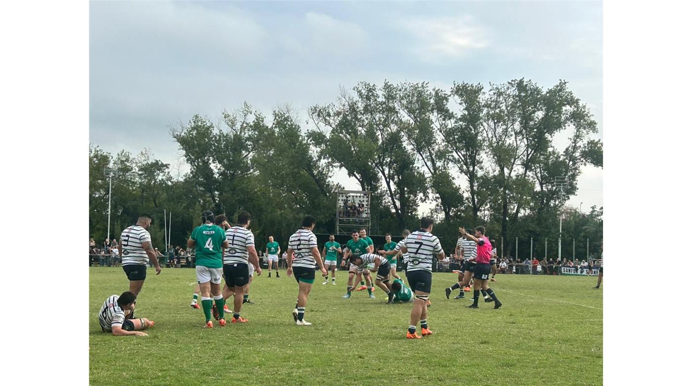 SAN FERNANDO FUE SUPERIOR Y LE SACÓ EL INVICTO A HURLING