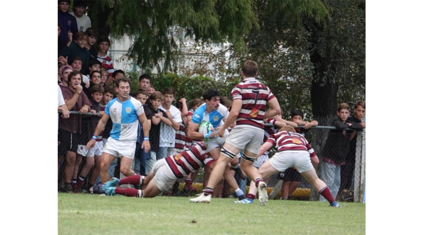 CENTRO NAVAL CONSIGUIÓ UNA AGÓNICA VICTORIA 
